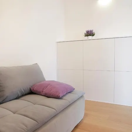 公寓 Apartament Plazowy *